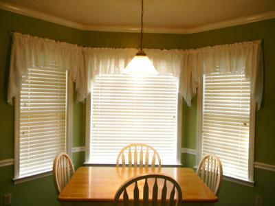 Peri Battenburg Swags & Valances