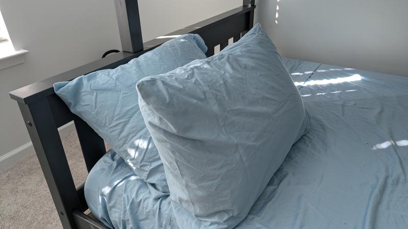 Logo Extra Firm Density 2-Pack Down Alternative Pillow, Standard/Queen