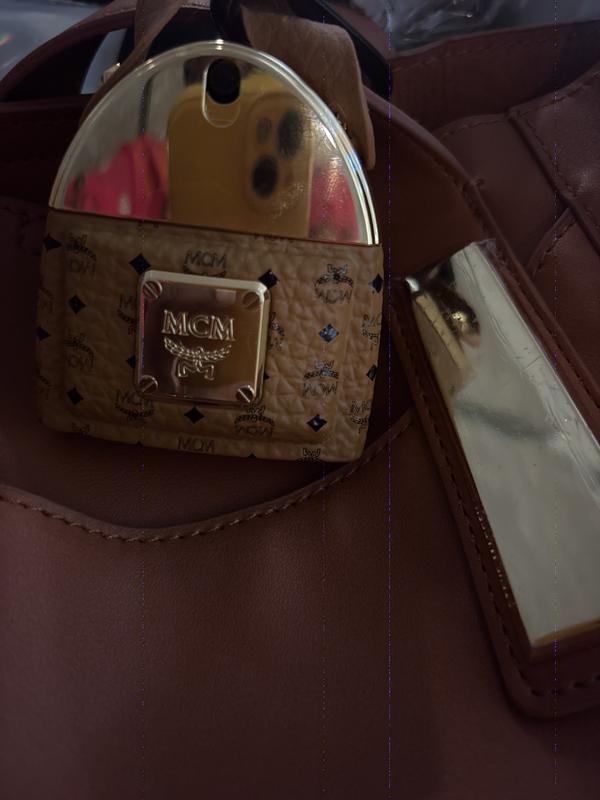 Photo from Macy's Shopper