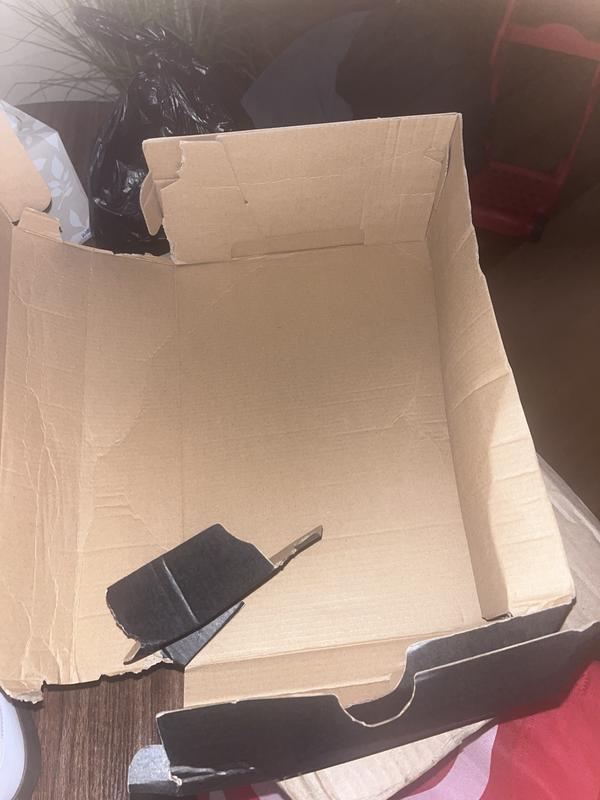 Both boxes broken