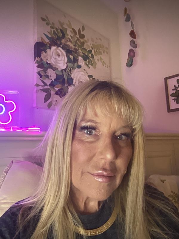 Full makeup with the new hilighter