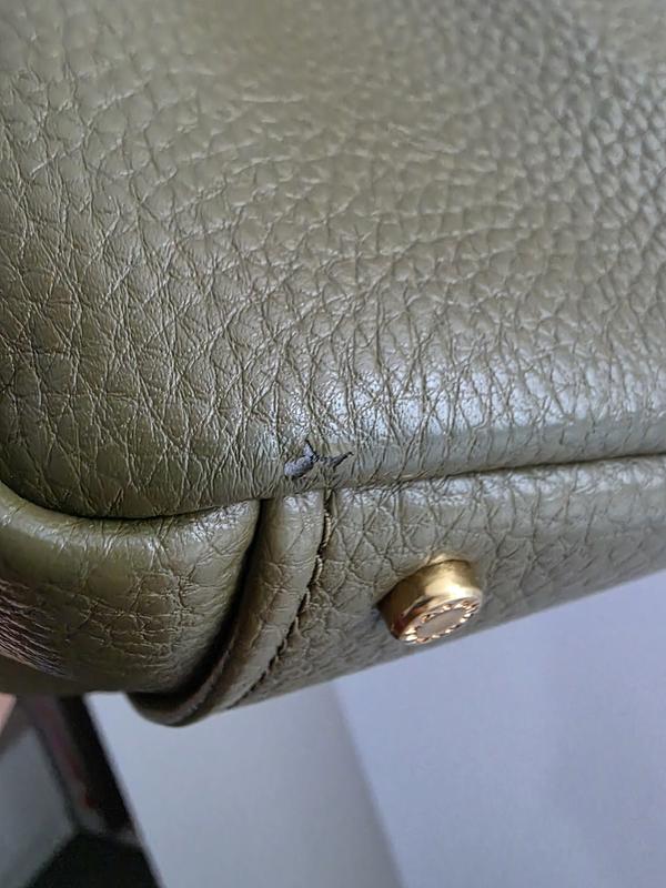 Customer carousel item 1.