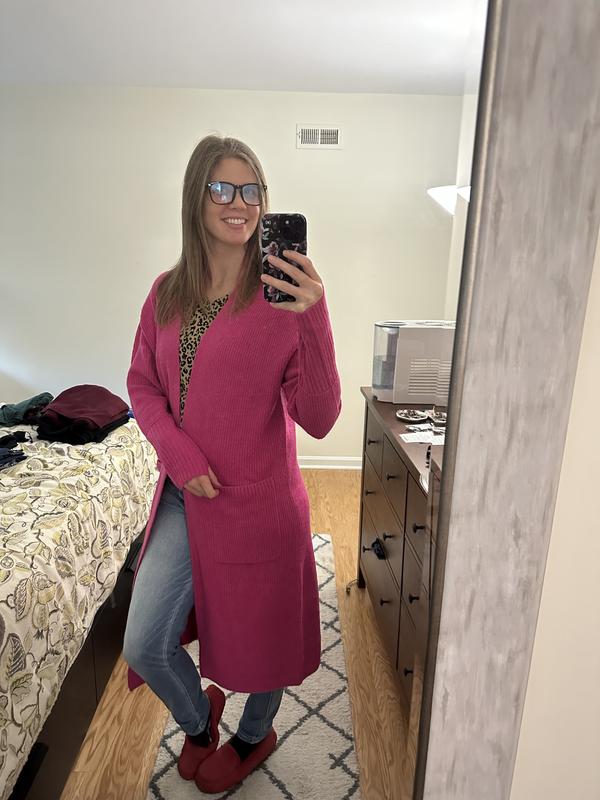 I’m 6’ tall and wearing a size M