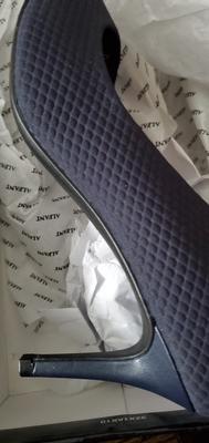 Photo from DedicatedShopper