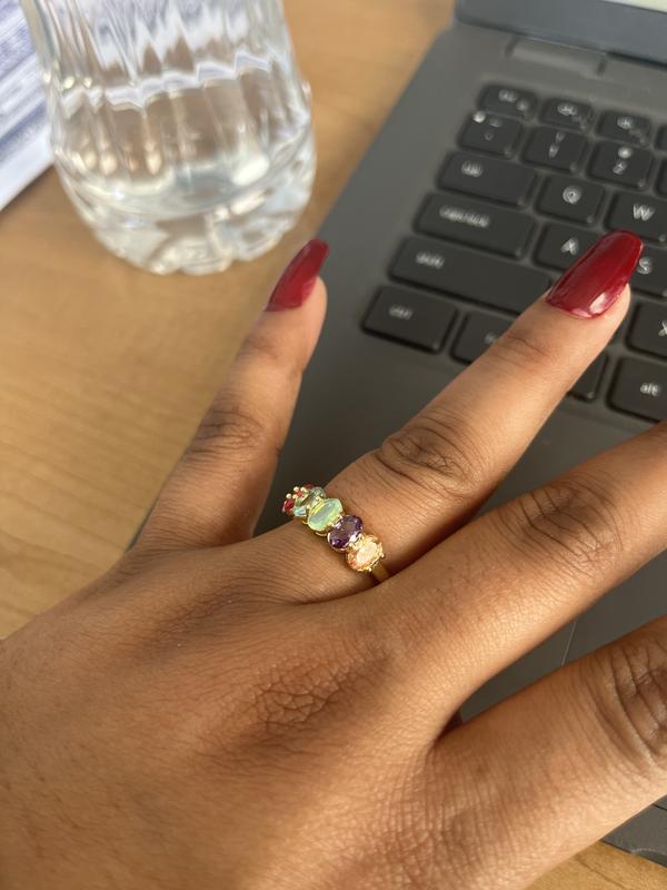 Customer carousel item 1.