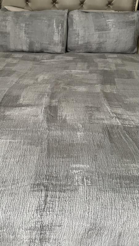 Customer carousel item 2.