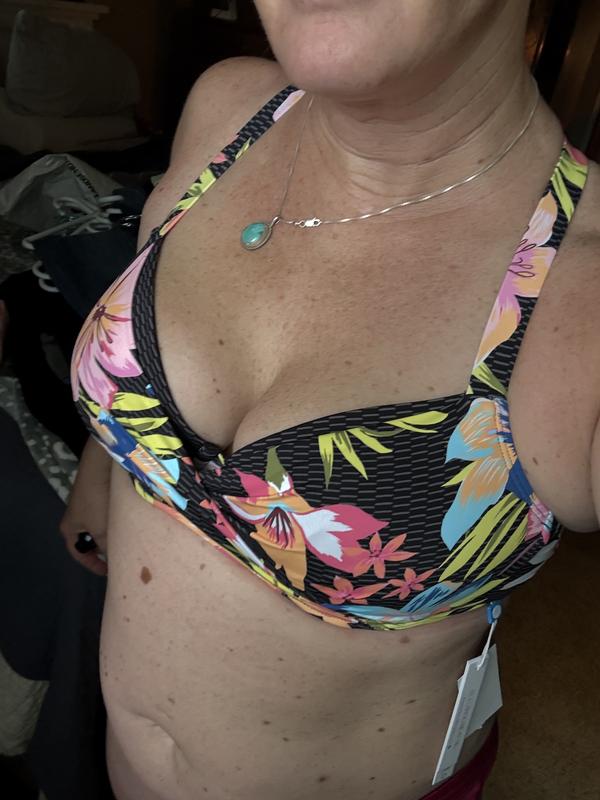 Sweet Escapes by Rod Beattie bikini top