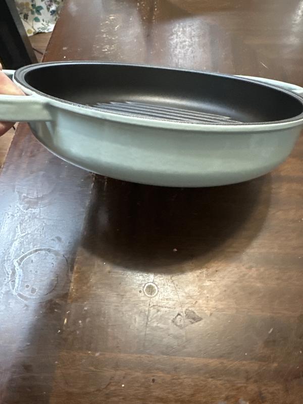 Customer carousel item 4.