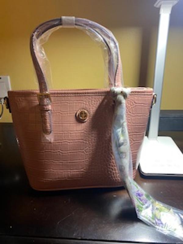 Photo from MacysShoefan