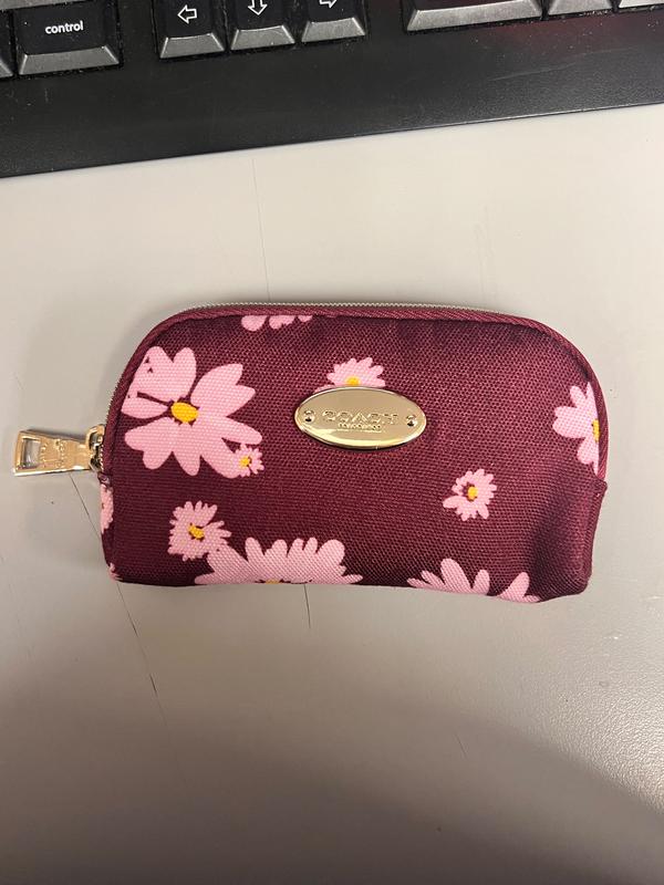 Customer carousel item 5.