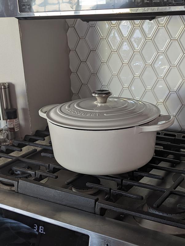 Le Creuset 9 qt Round Dutch Oven — Culinary Apple