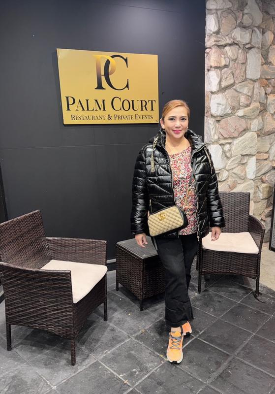 Customer carousel item 1.