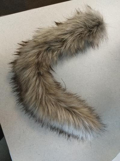 Removable "fur" trim - looks like a tail!