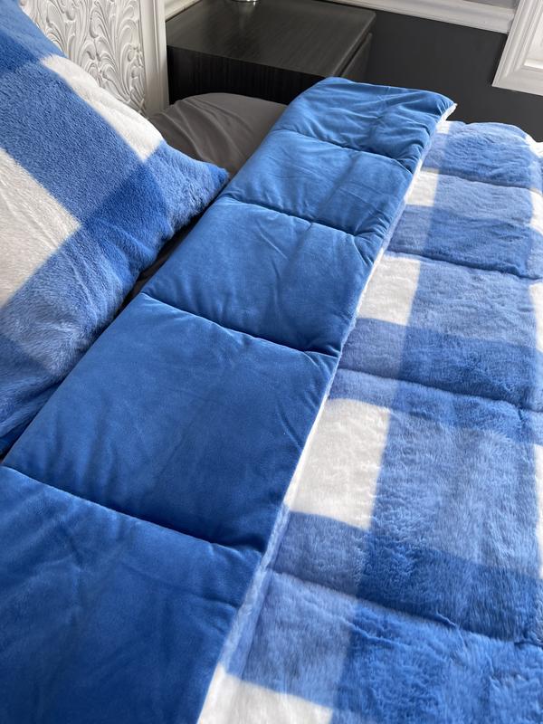 Awesome reversible comforter
