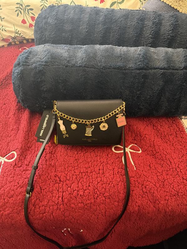 Customer carousel item 1.