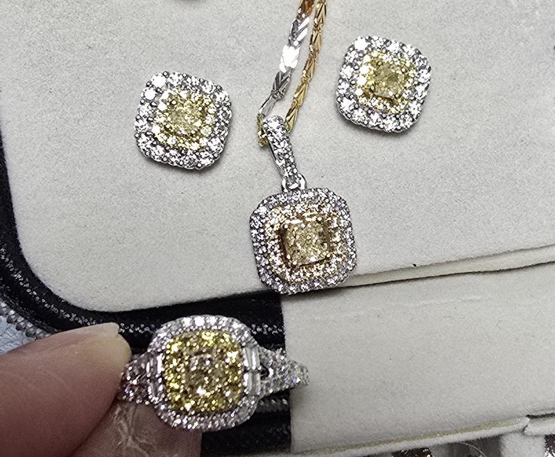 Customer carousel item 1.