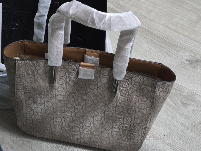 【 】★トートバッグ★Audrey Signature Medium Tote Calvin Klein Audrey Signature Medium Tote Bag - Macy's