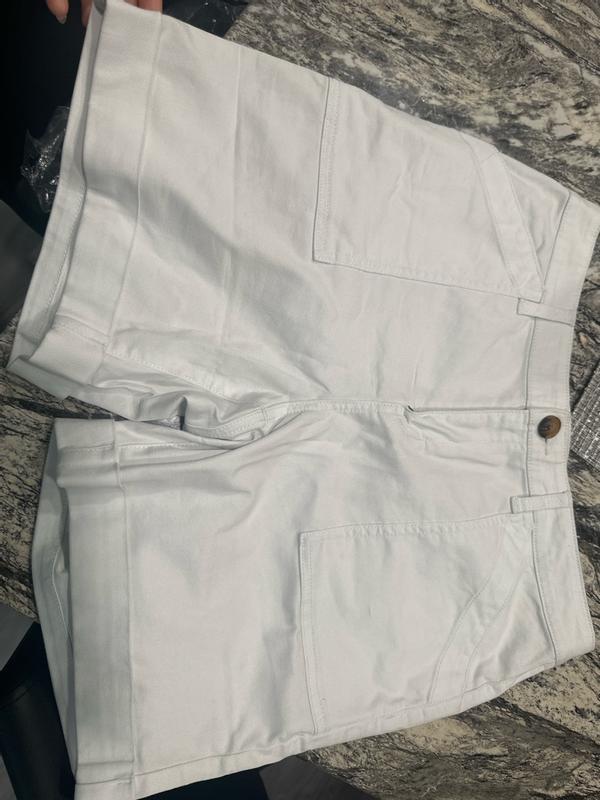 Customer carousel item 8.