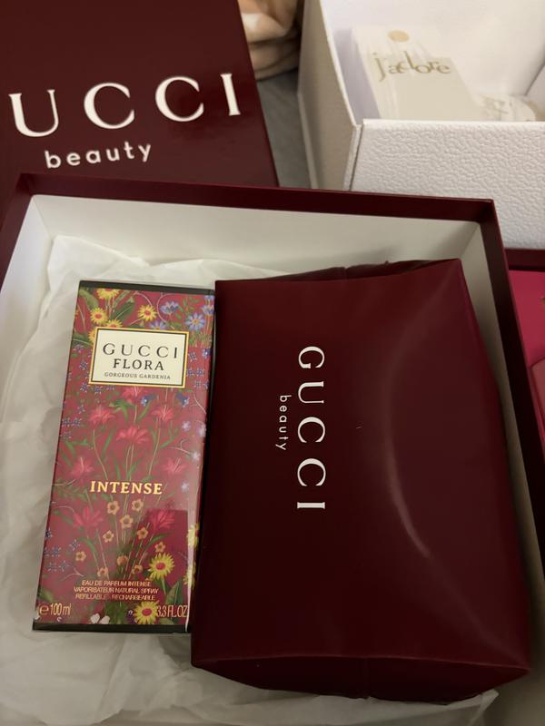 Customer carousel item 1.