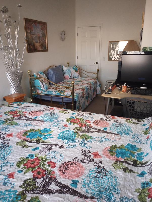 Customer carousel item 1.