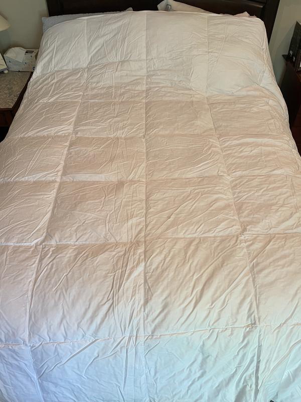 Fresh and bright comforter