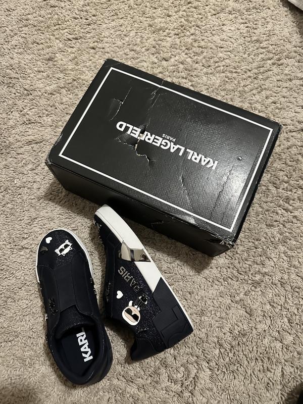 I ordered one color and I got a different color