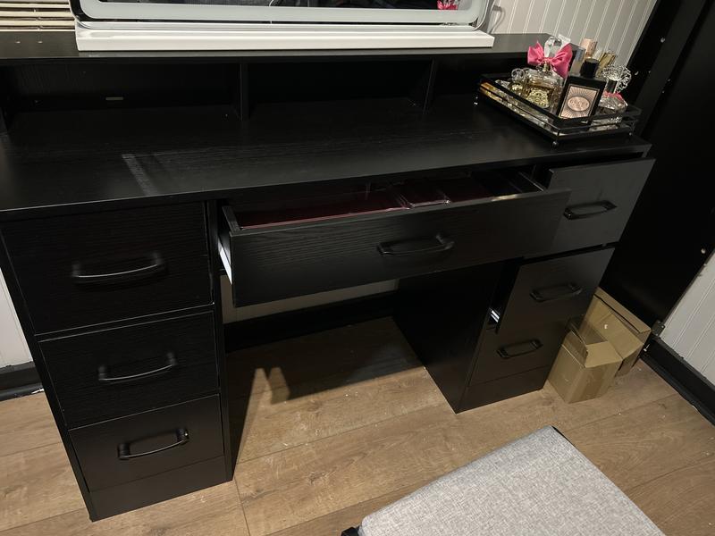 Customer carousel item 1.