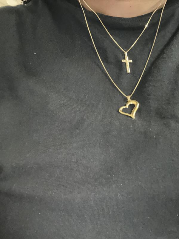 I added pendants. I got 2 of the same chains 20” & 24” to layer them. Usually gets tangled as I never take them off. Feels a bit flimsy (+very light) but fingers crossed they don’t break.