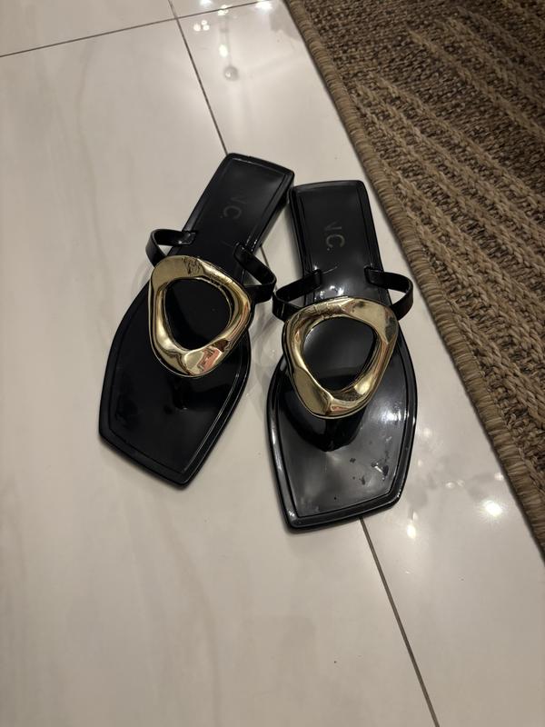 Customer carousel item 1.