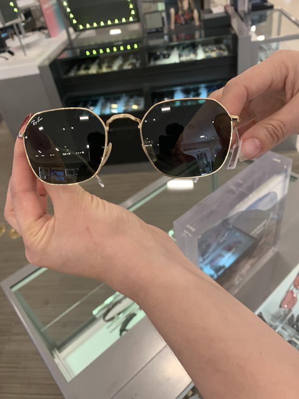 Photo from Macy's Shopper