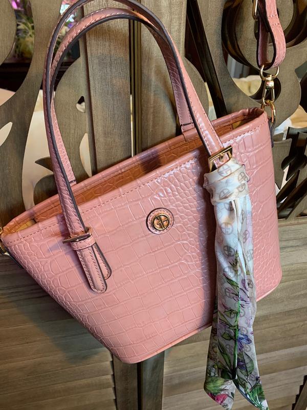 Photo from StarShopper