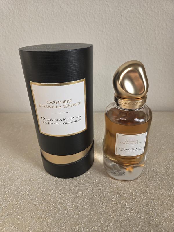 New York Cashmere & Vanilla Essence Spray, 3.4 oz.
