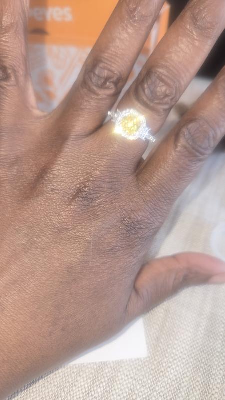 Customer carousel item 1.