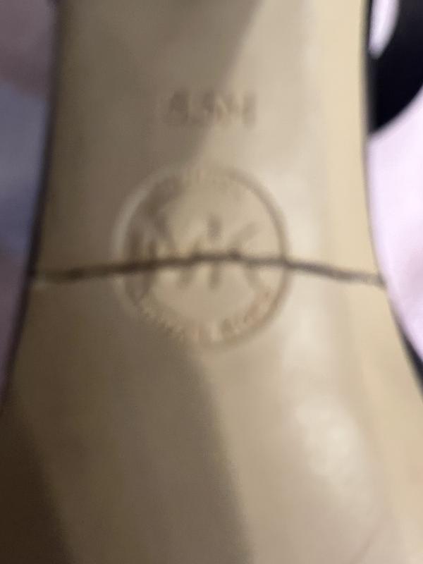 Customer carousel item 1.