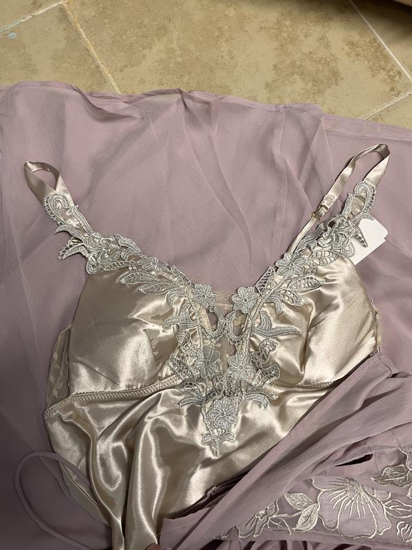 The slip, matches the dress I’ll be wearing well.
