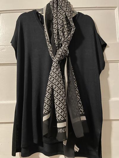 With black top. Notice the tag.