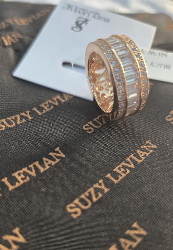 Suzy levian jewelry store