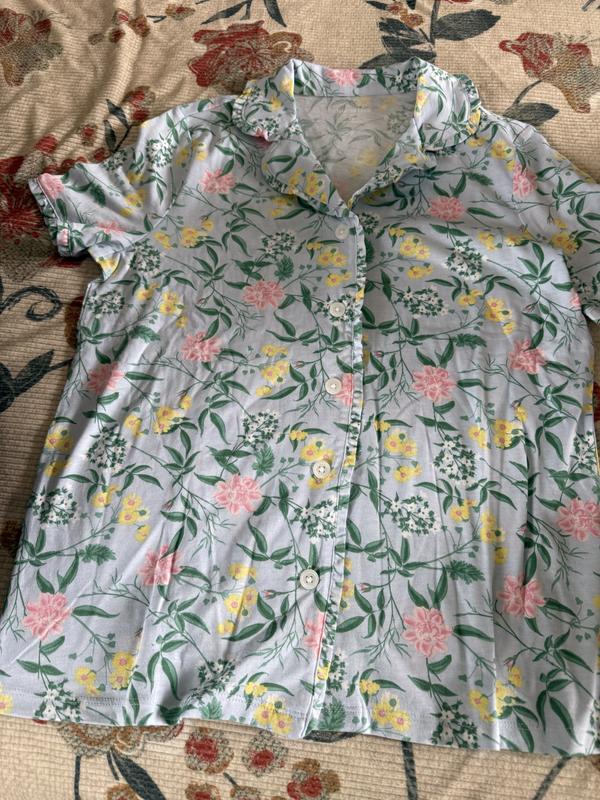 Customer carousel item 3.