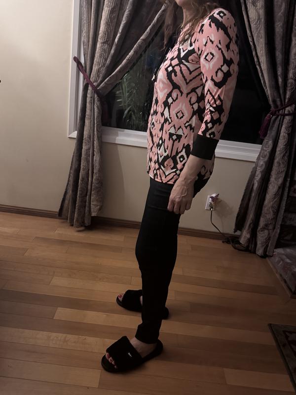 Customer carousel item 8.