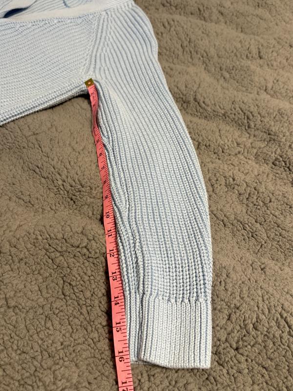 Sleeve measured under the arm is 16”