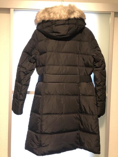 Back of coat with fur detail