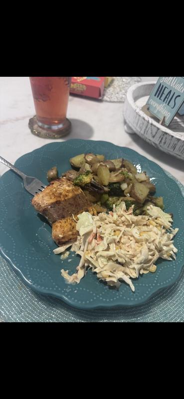 Salmón veggies potatos