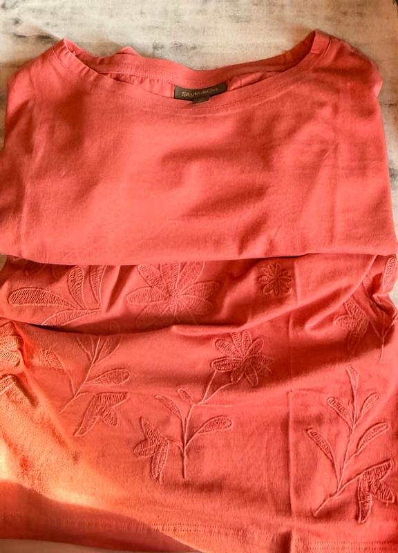 Customer carousel item 5.