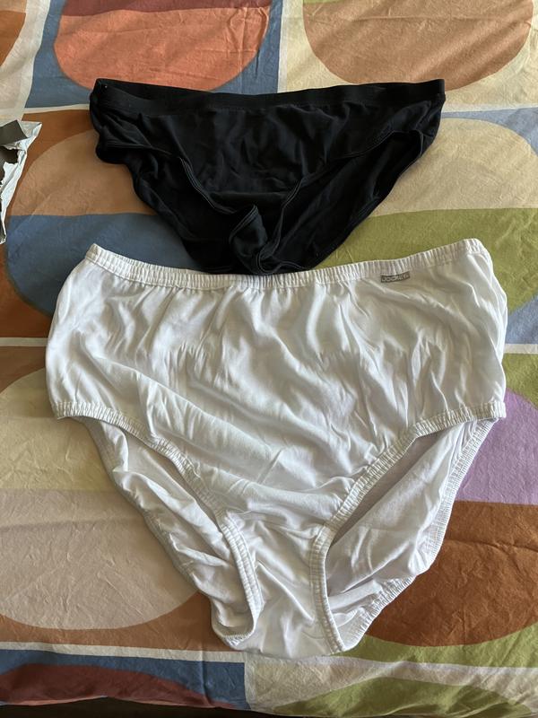 I was trying to reorder the black pair with one size up.