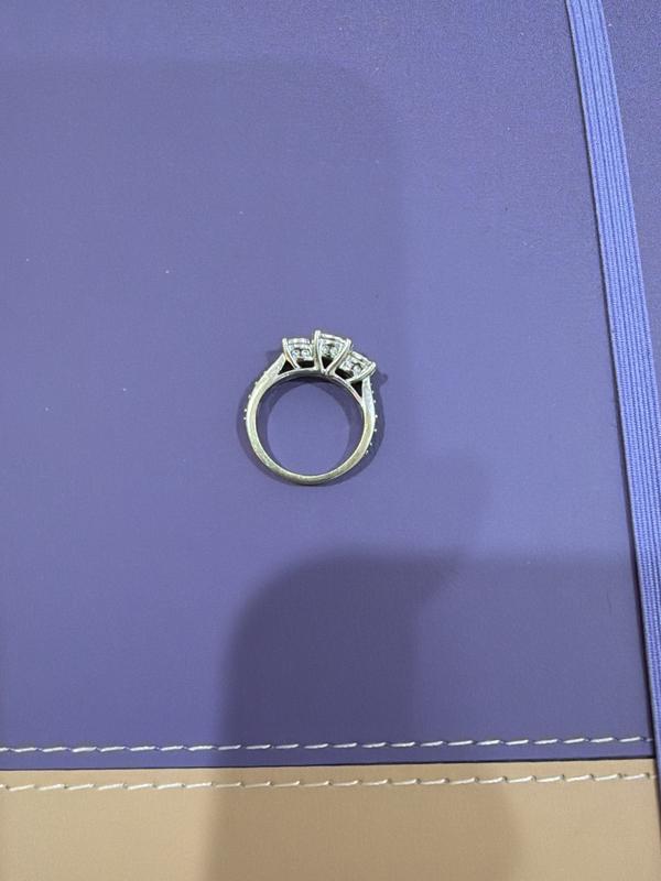 Customer carousel item 3.