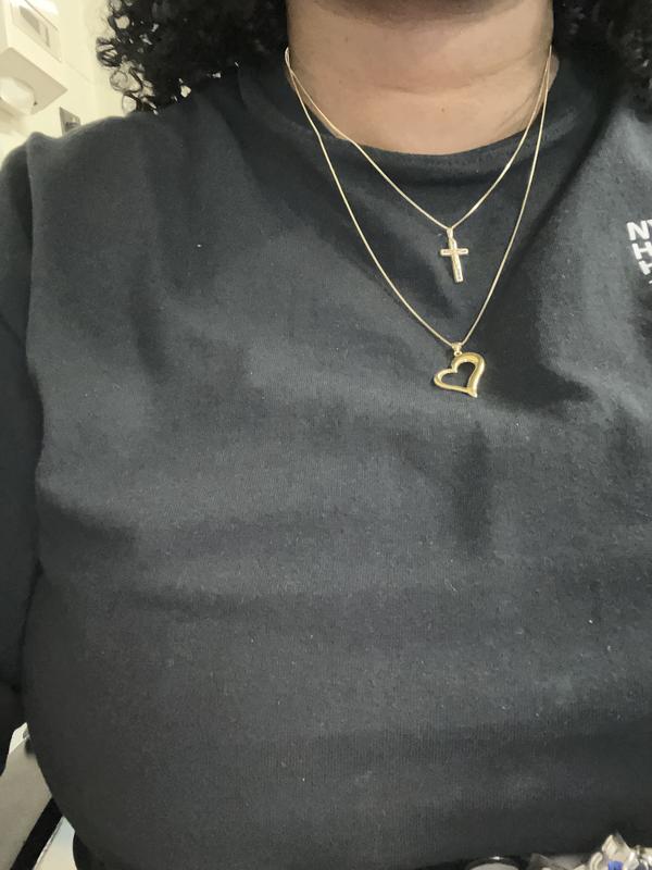 The longer of the 2 chains is the 24”. Wanted something simple. And wanted to layer my chains. Hence, I purchased 2 of the same for everyday wear. Does get easily tangled though.