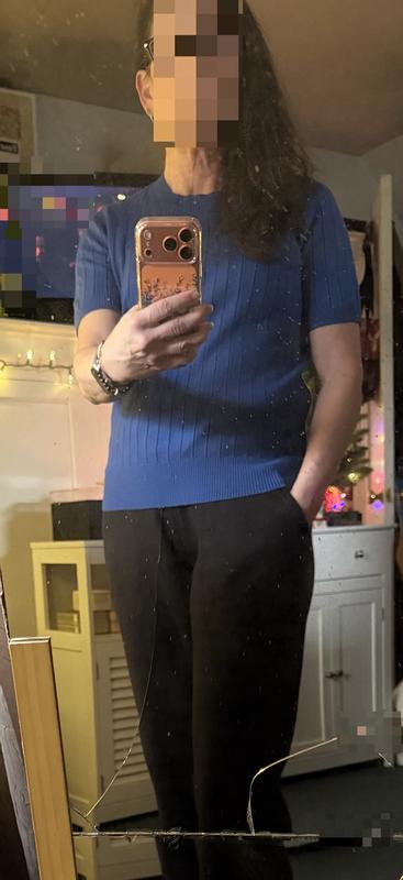 Customer carousel item 5.