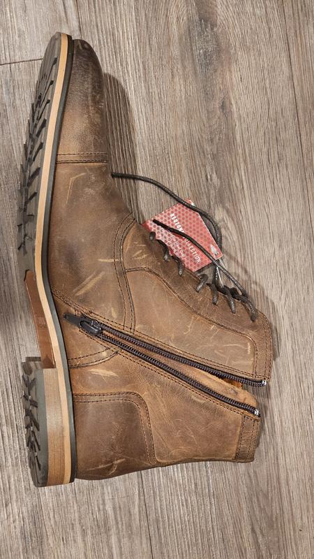 Customer carousel item 6.