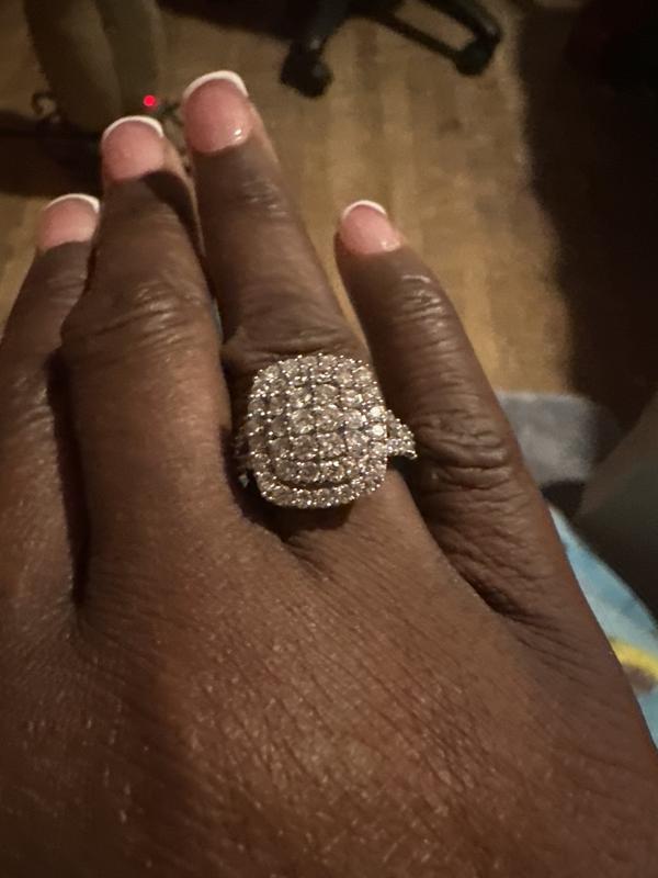 Customer carousel item 4.