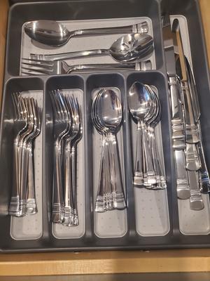 International kensington 51 piece set outlet